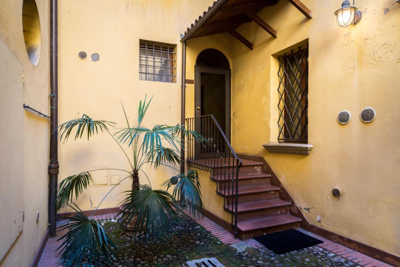 Piazza Maggiore Duplex Apartment By Wonderful Italy Болонья Екстер'єр фото